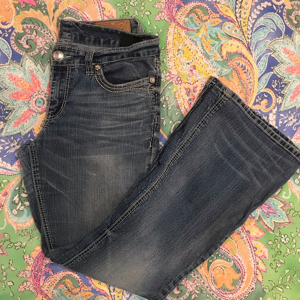 Seven7 Light Wash Flare leg Jeans sz 10